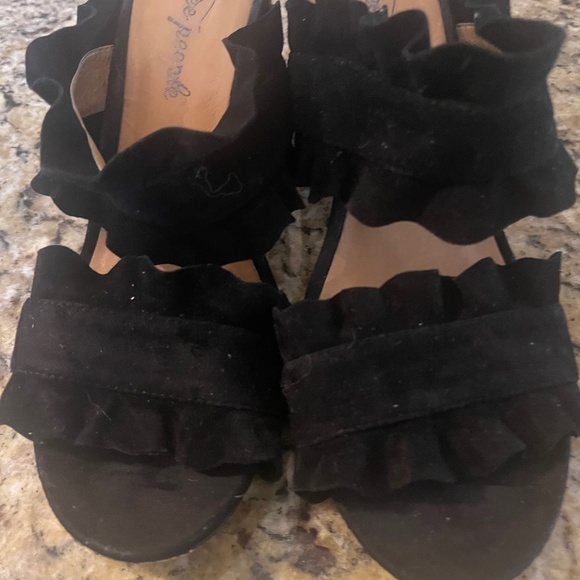 Free People Black Ruffled Velvet Sandal - Picture 1 of 9